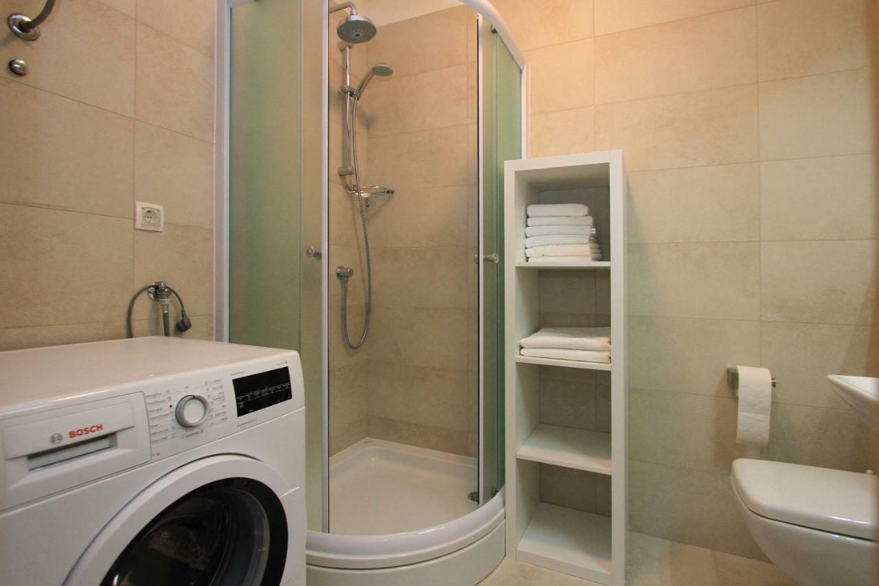 Luxury Omis Apartment Eksteriør bilde
