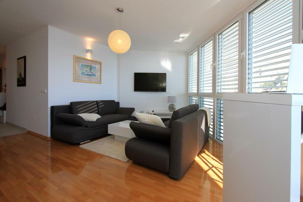 Luxury Omis Apartment Eksteriør bilde