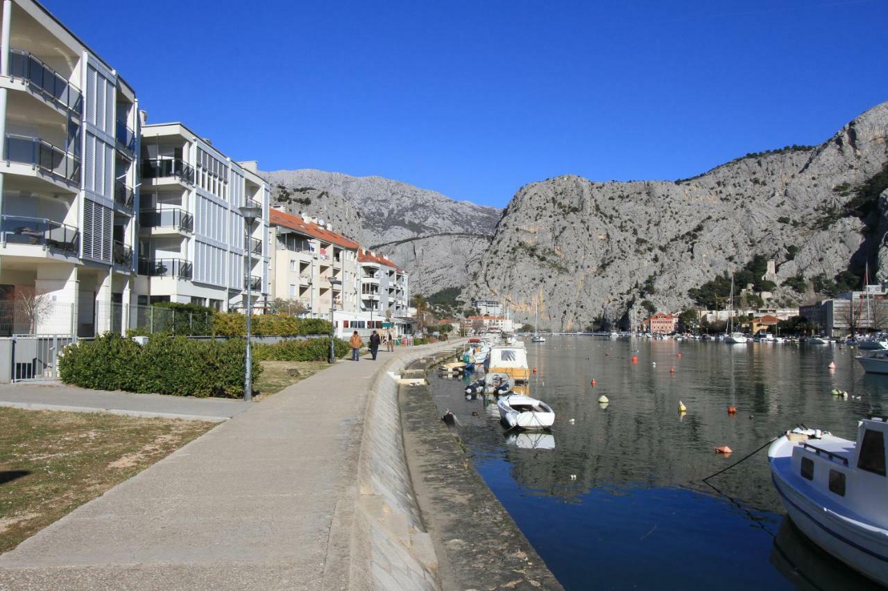 Luxury Omis Apartment Eksteriør bilde