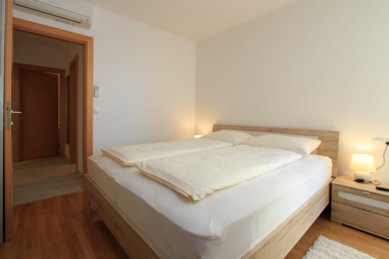 Luxury Omis Apartment Eksteriør bilde