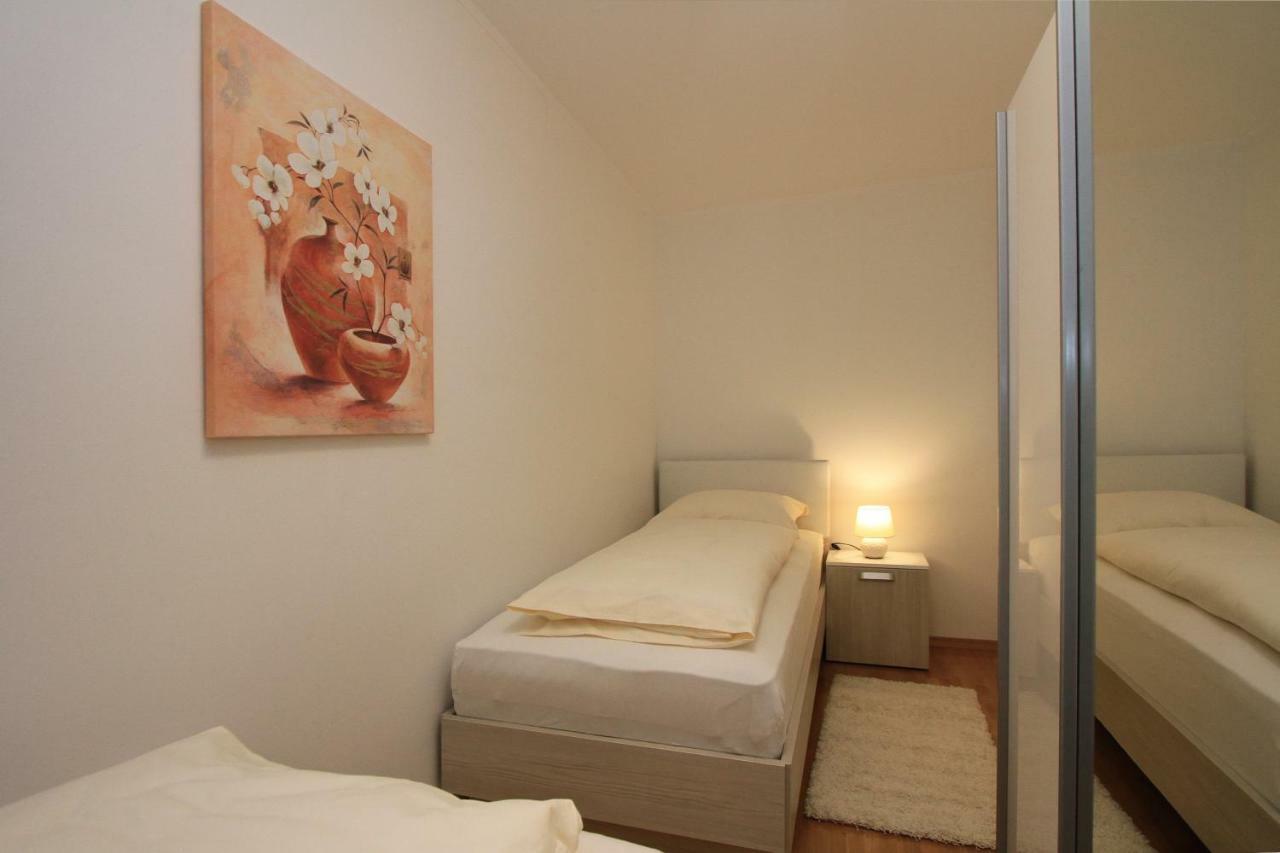 Luxury Omis Apartment Eksteriør bilde